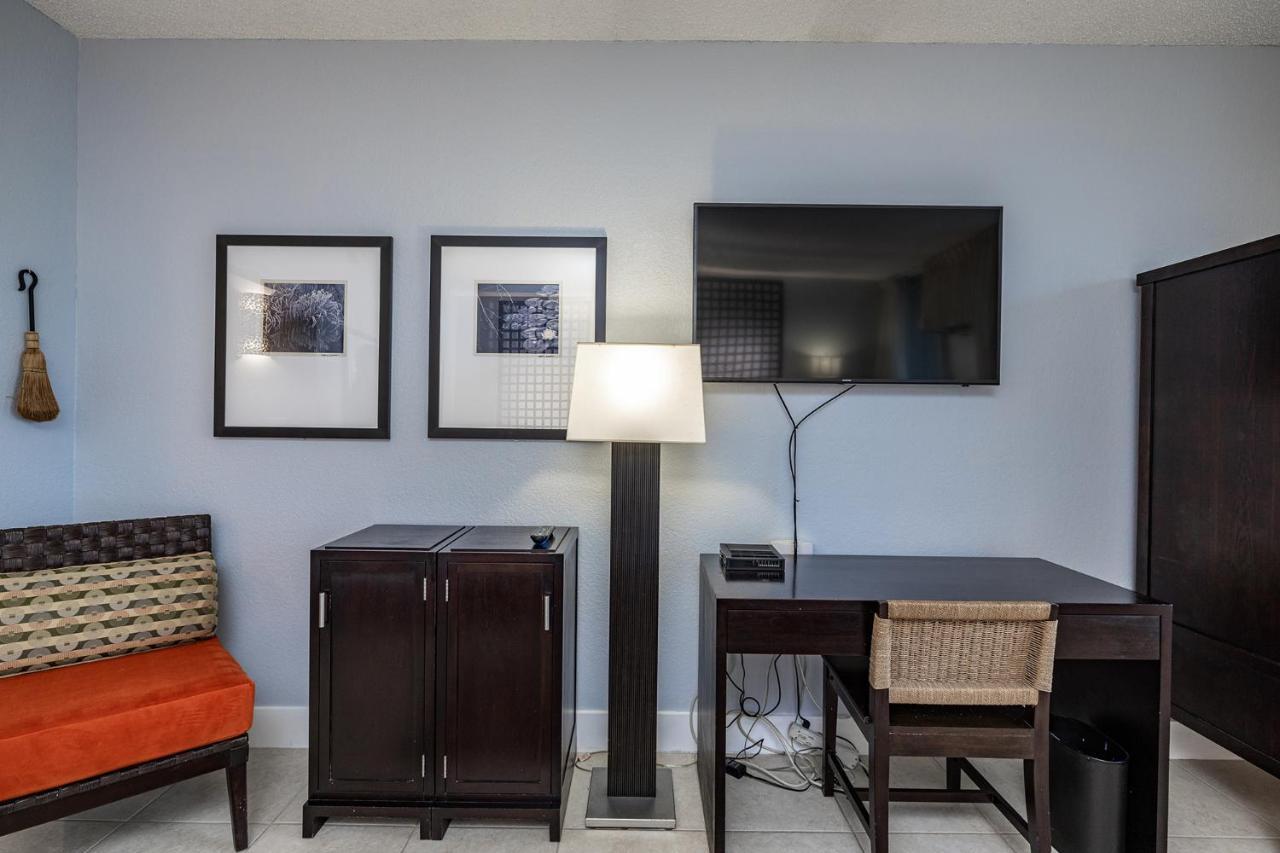 The Artful Nook Apartment Ruskin Exterior photo
